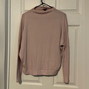 Express Light Pink Sweater turtleneck Sz medium Pullover Long Sleeve Sweatshirt